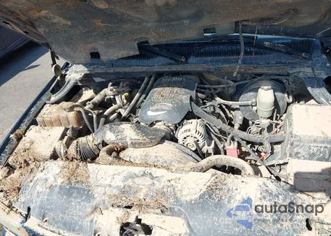 2002 Chevrolet Silverado 1500 Ls z USA, uszkodzony, nr VIN 2GCEC19V821254497